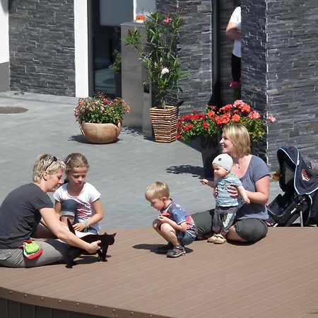 Reit- Und Sporthotel Eibenstock Buitenkant foto