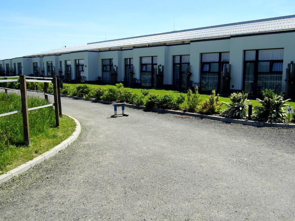 Reit- Und Sporthotel Eibenstock Buitenkant foto