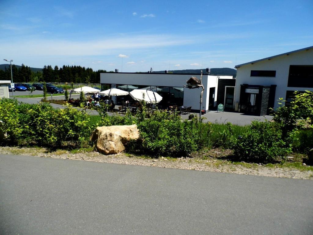 Reit- Und Sporthotel Eibenstock Buitenkant foto